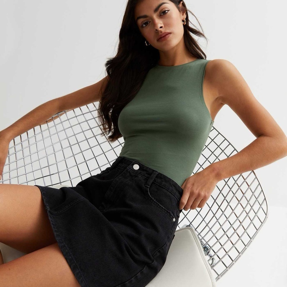 FOREVER 21 | Light Green Cotton Sleeveless Bodysuit